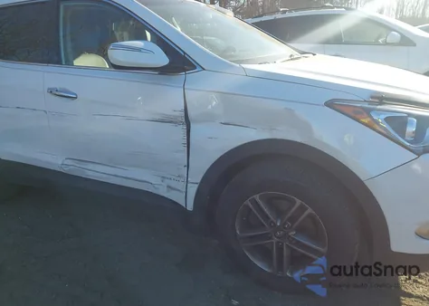 2017 Hyundai Santa Fe Sport 2.4L z USA, uszkodzony, nr VIN 5NMZUDLB3HH002255